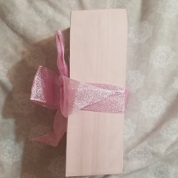 Tri-Coastal Design "B" Notepad - Picture 2 of 2